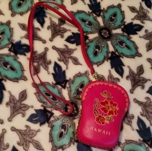 New Hawaii Small Wristlet/ Purse